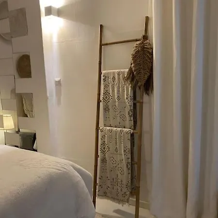 Apartament Charme Parisien Proche De
